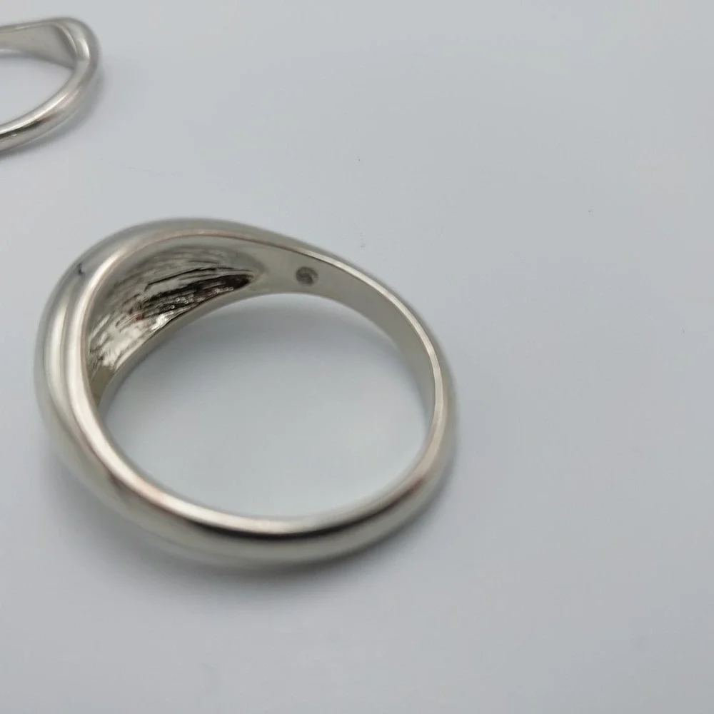 Silver Toned Domed Shaped Rings Set Of 2 Size 11.5‎